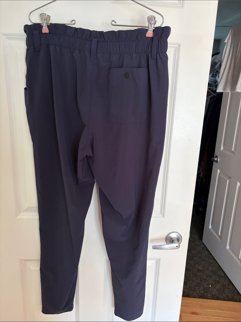 Athleta lightweight navy pants 12t - Picture 4 of 7